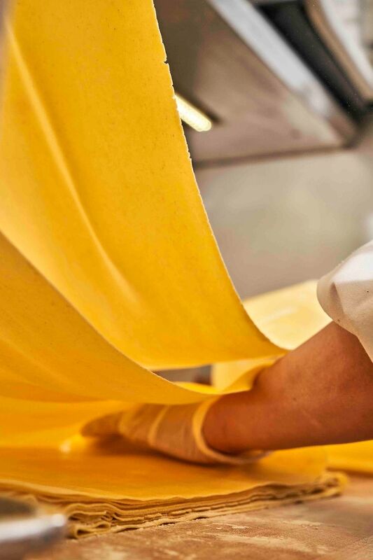 Il Buco: Stories & Recipes by Donna Lennard