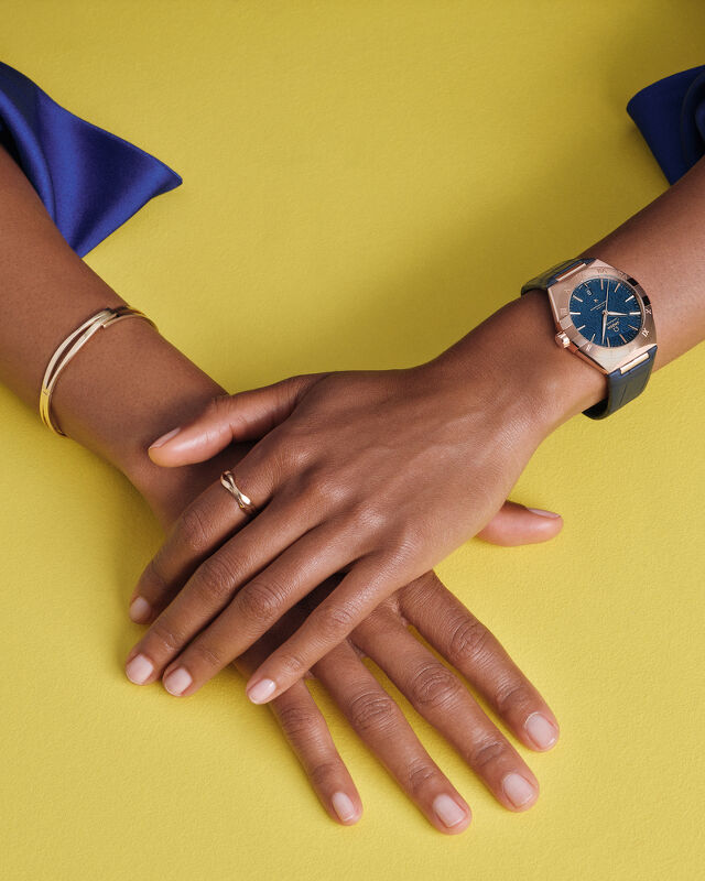 Omega – Naomi Harris