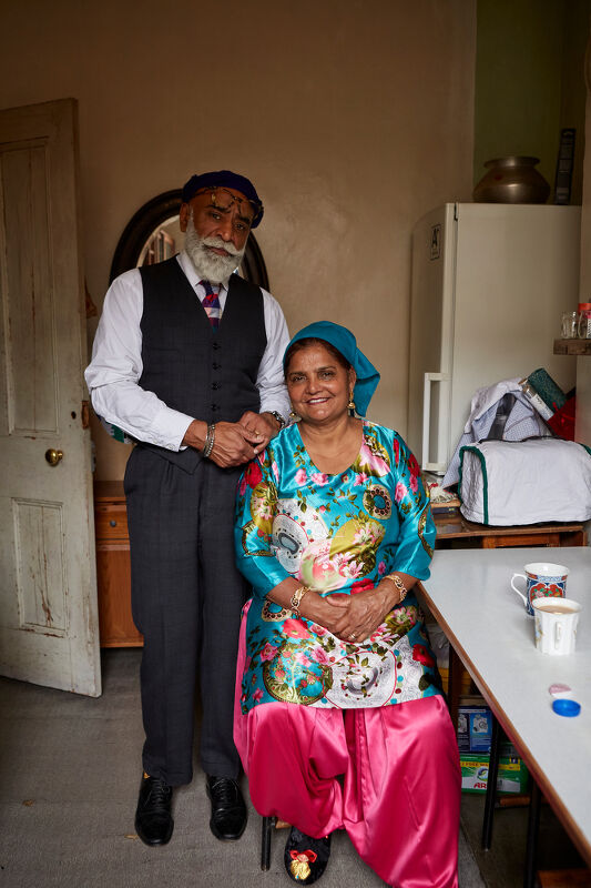 A Modest Living : Memoirs of a Cockney Sikh