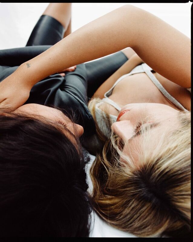 Gabrielle & Annahstasia, Paola & Torrey, Tavia & Dajana