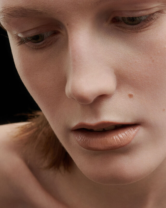 Iringó Demeter — Dries Van Noten Beauty