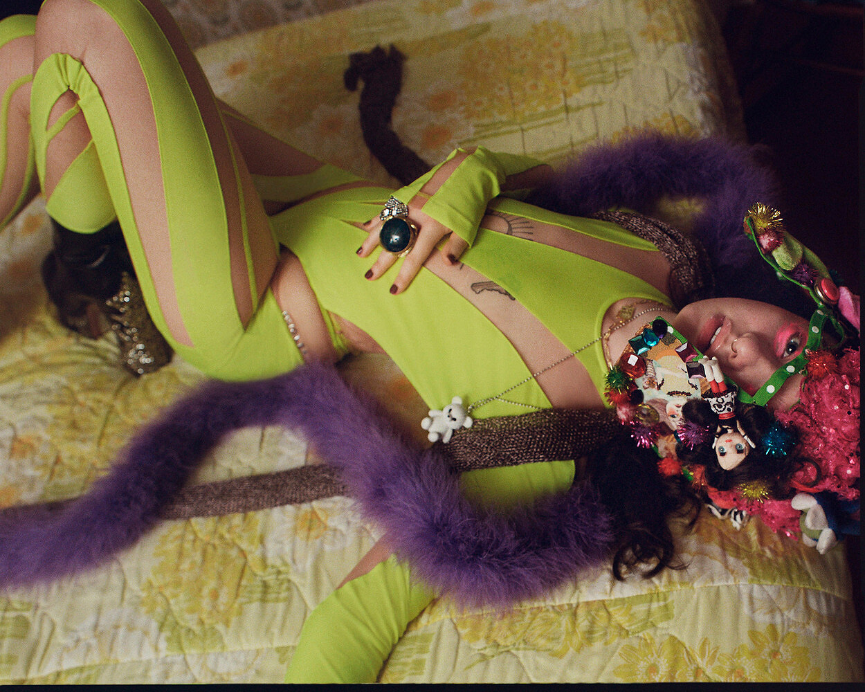 Lachlan Watson, Blanc