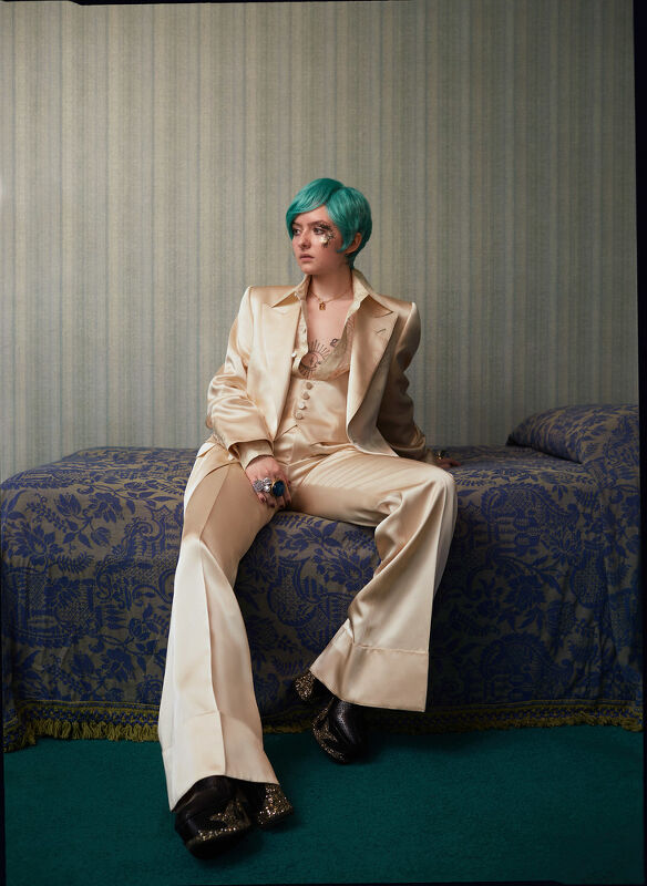 Lachlan Watson, Blanc