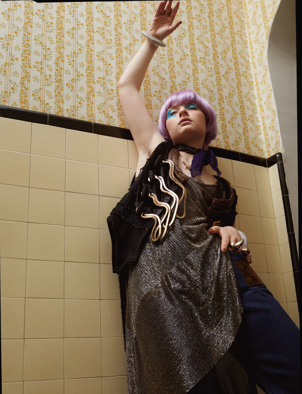 Lachlan Watson, Blanc