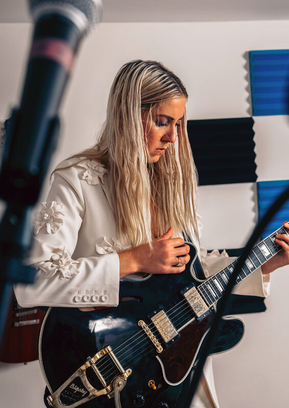 Blanc x Valentino, “The Ivory Chapter”