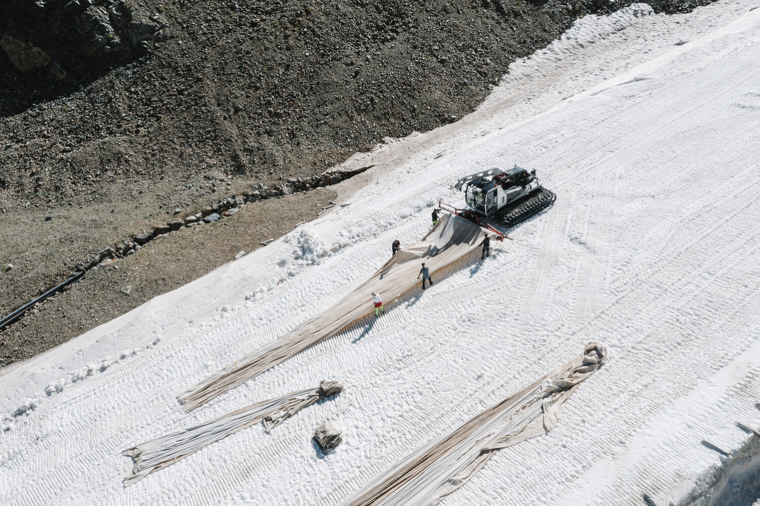  National Geographic, “Saving Glaciers”