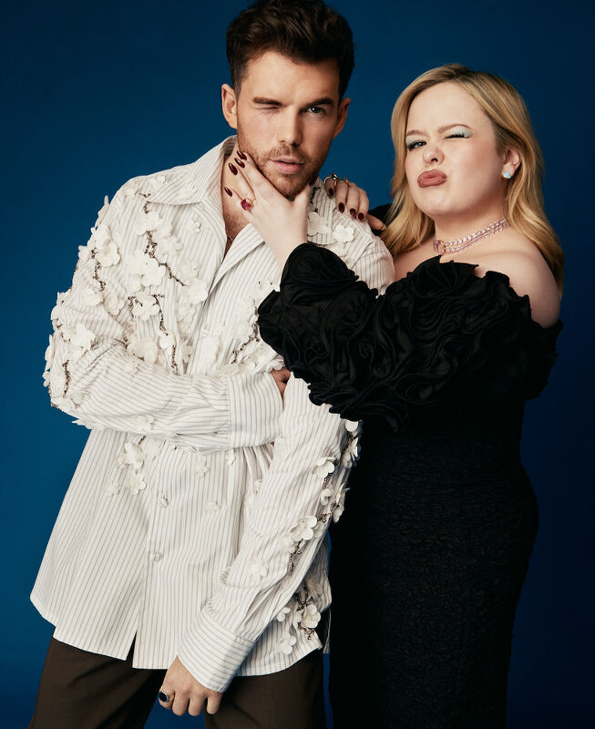 Bridgerton, Town & Country