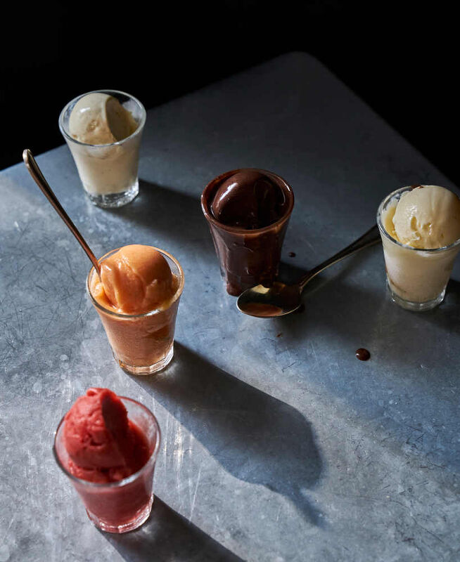 Il Buco: Stories & Recipes by Donna Lennard