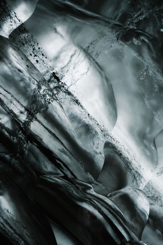 Leica, “In a Land of Extremes”