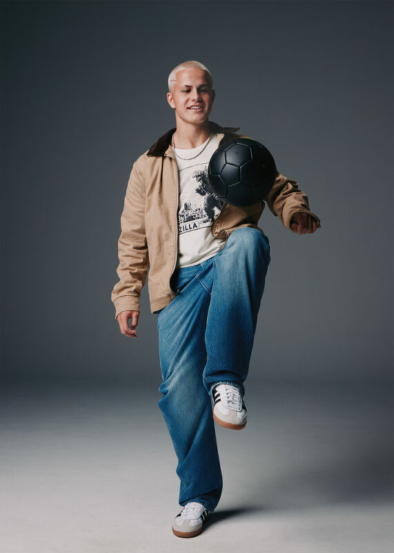 Cavan Sullivan, Aeropostale