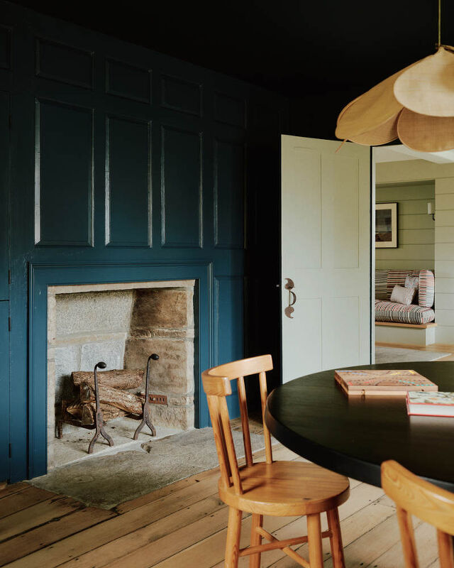 Elizabeth Roberts, Architectural Digest