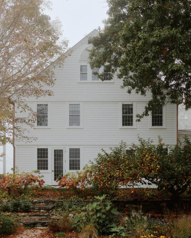 Elizabeth Roberts, Architectural Digest