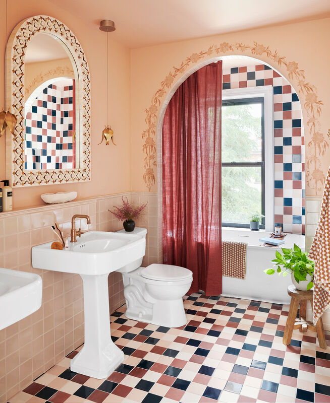 Sophia  Eleni  Pappas