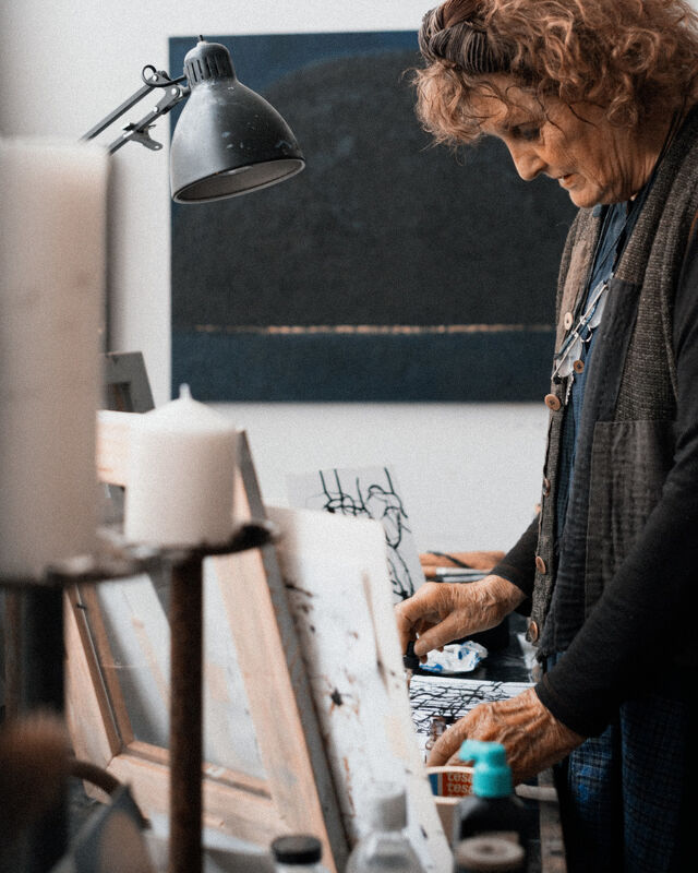 Hugo Colvill and Annette de Mestre, Inigo