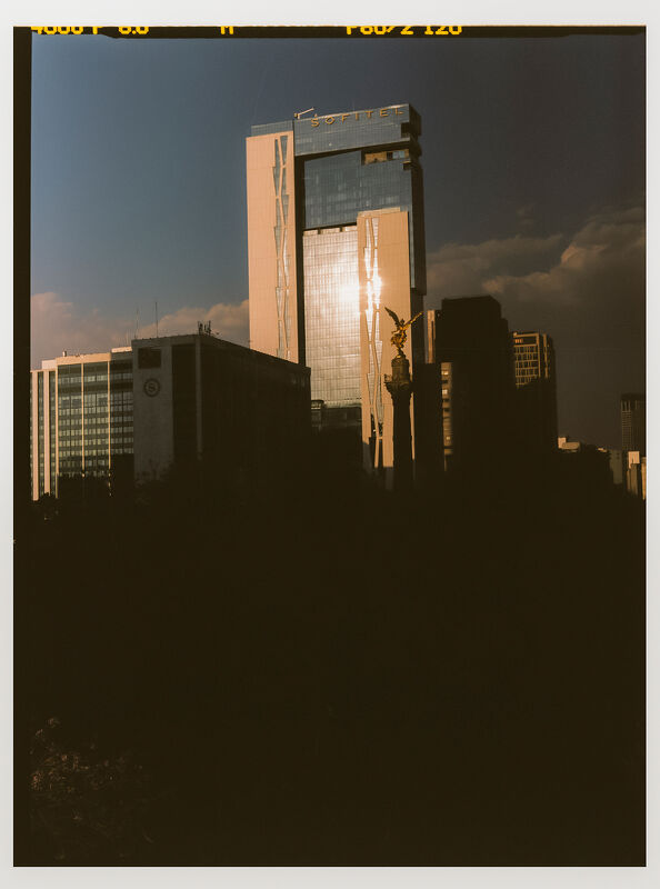 Pol Agusti, Milk Decoration