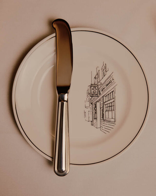 Gachot Studios, Family Style