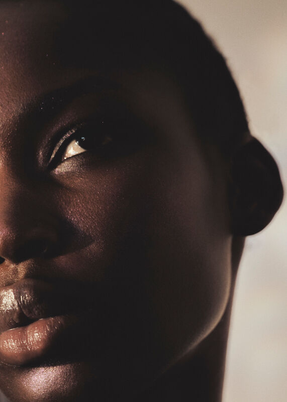 Jem photographs Sophia