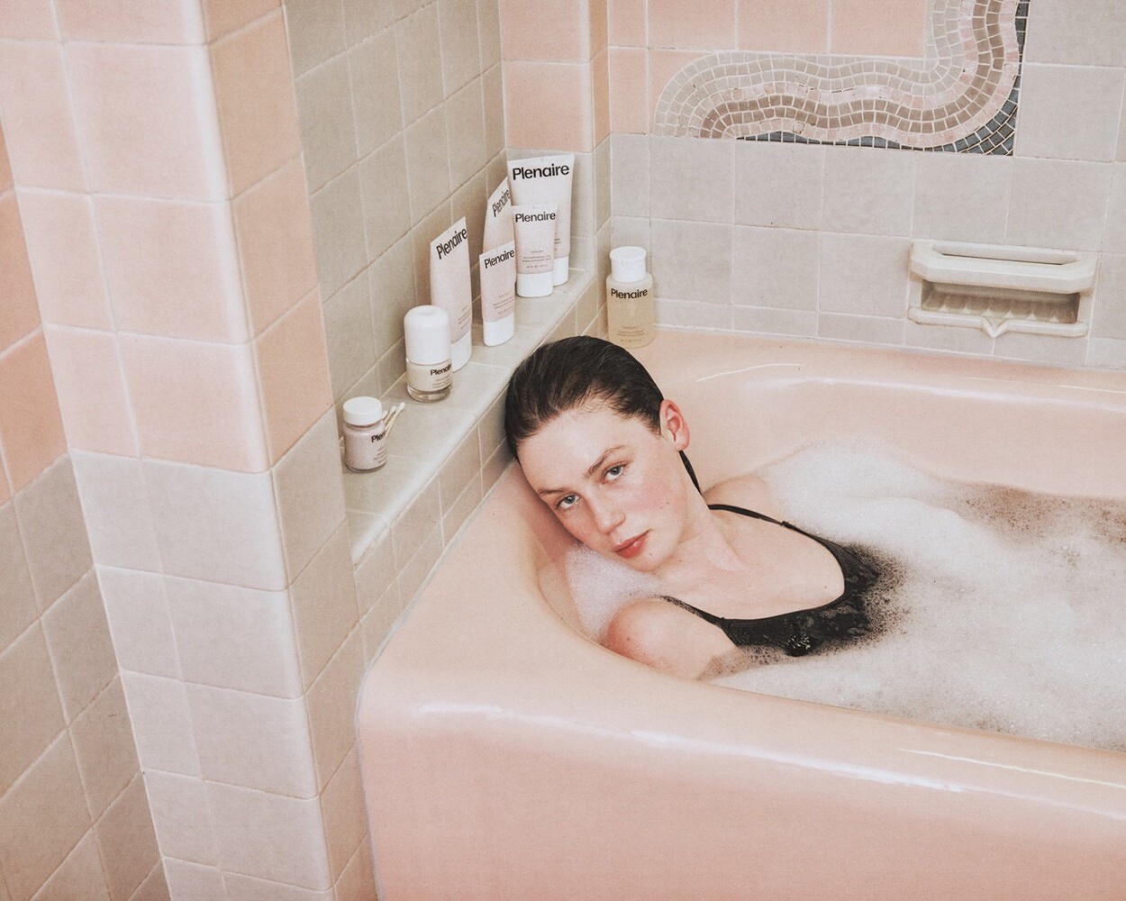 Lara Angelil — Plenaire