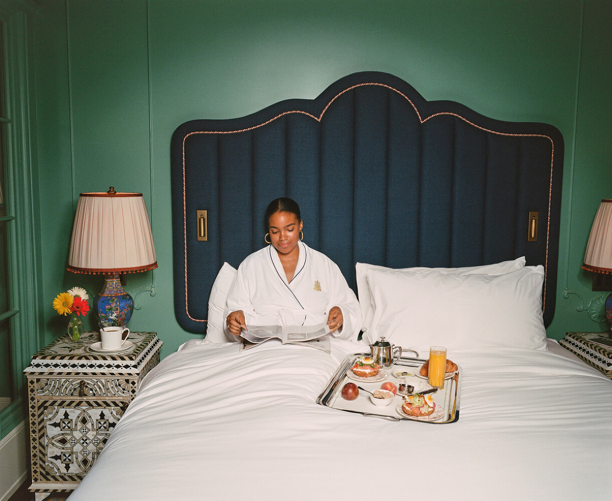 Fifth Avenue Hotel x Apollo Bagels