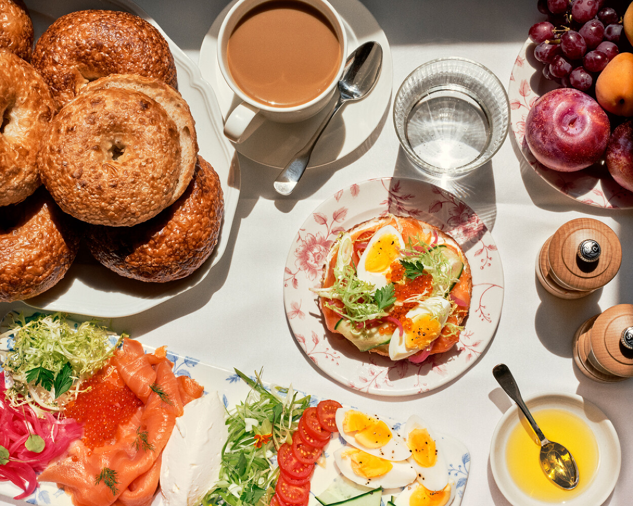 Fifth Avenue Hotel x Apollo Bagels