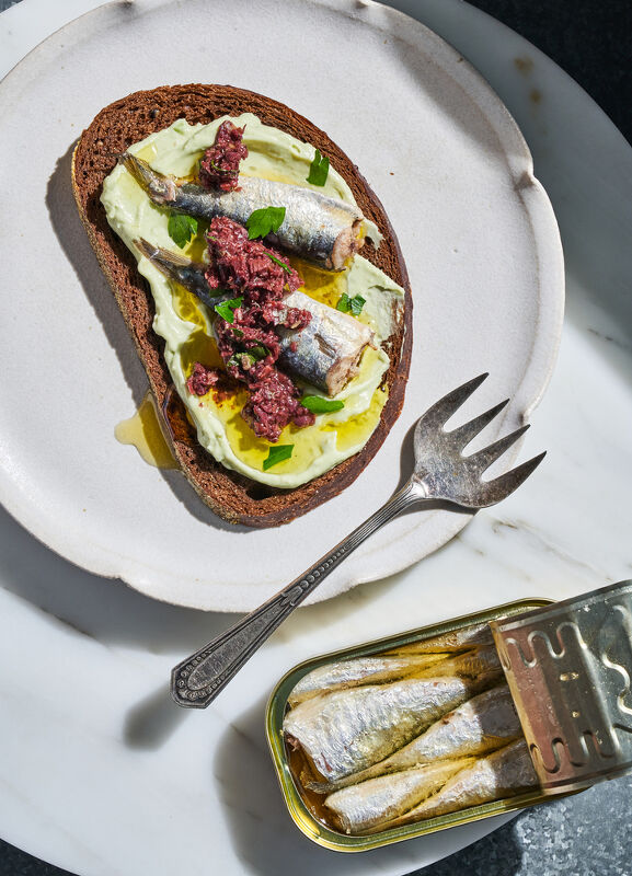 Russ & Daughters: 100 Years of Appetizing