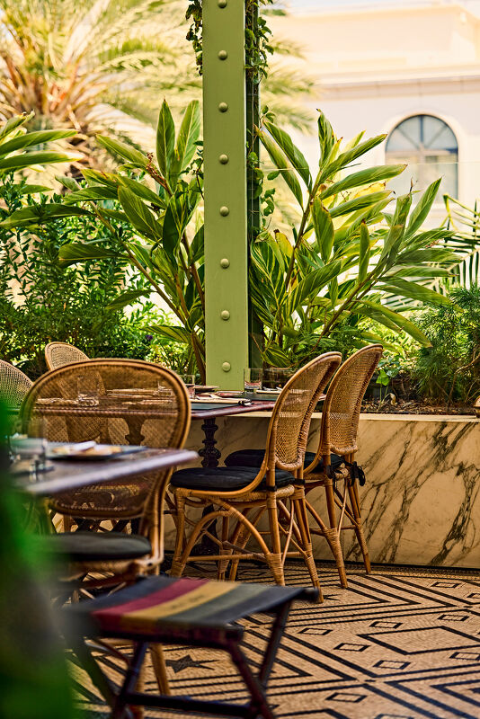 Beverly Hills Conference & Visitor Bureau