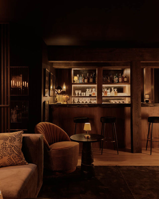 Helena Clunies-Ross, Architectural Digest