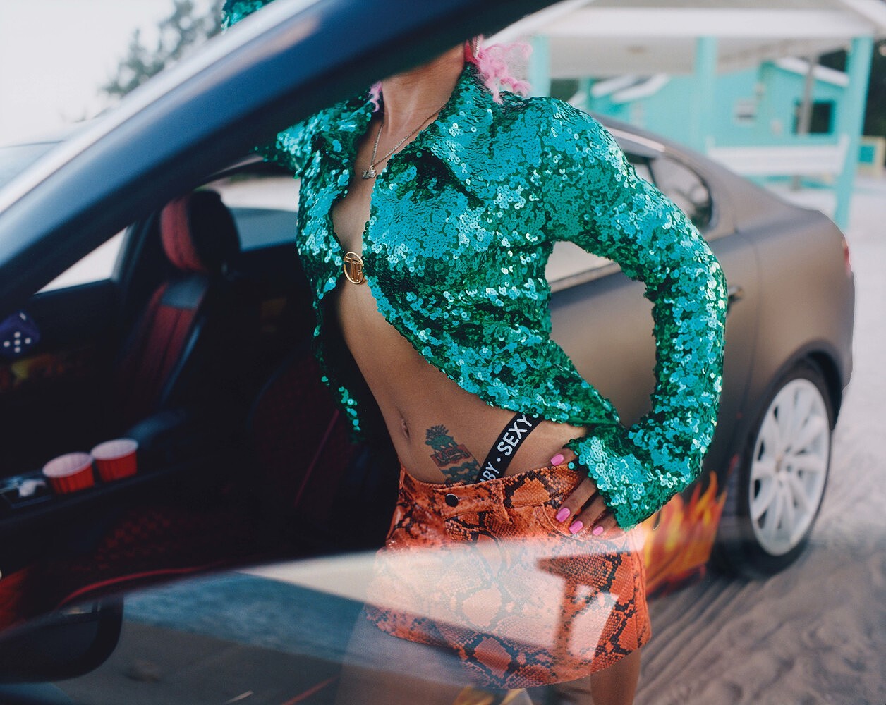 She Drives, She Surfs