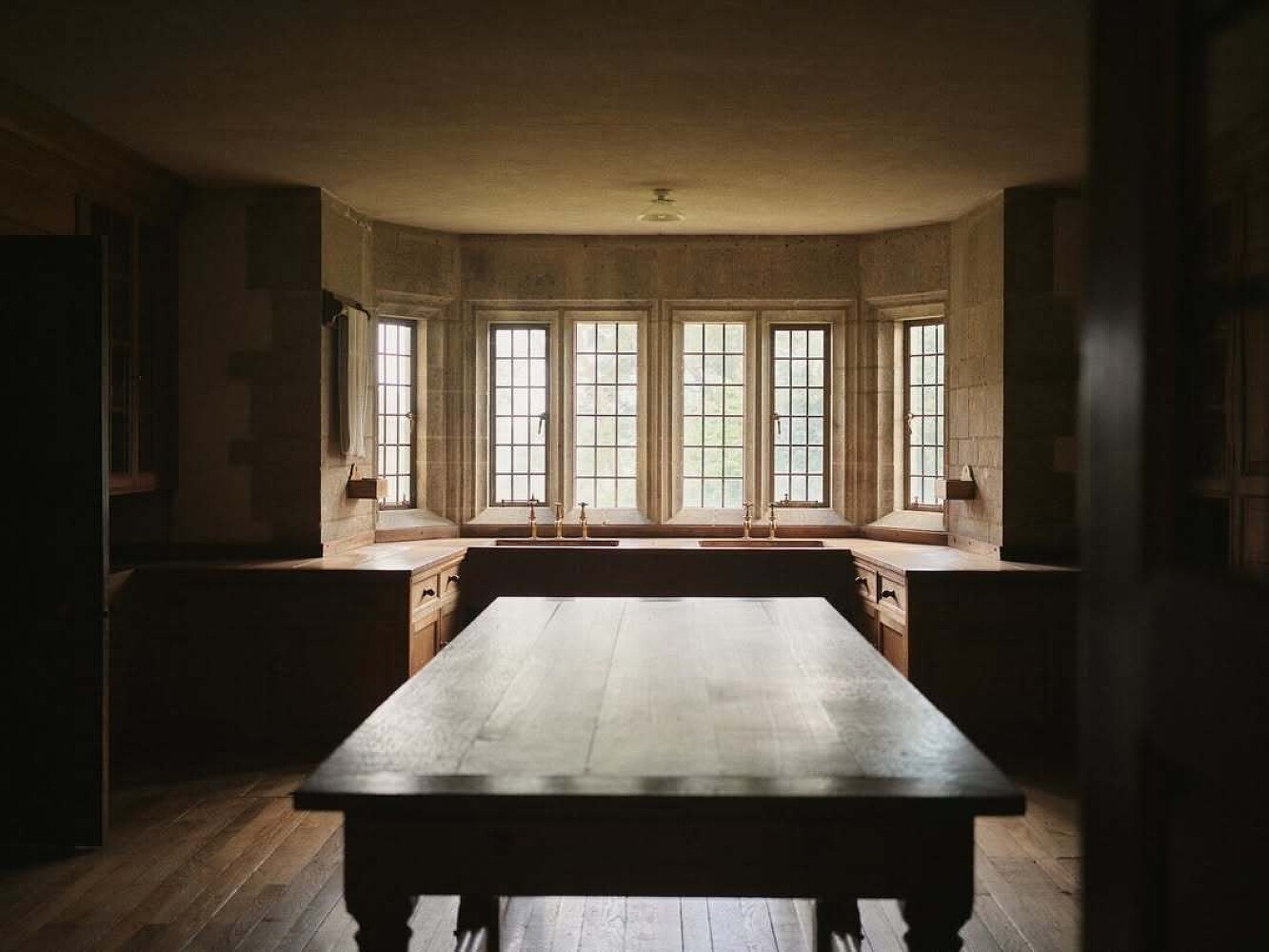 Holiday Magazine, Castle Drogo