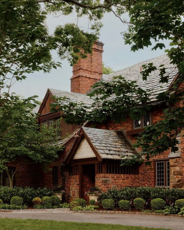 General Assembly, Architectural Digest