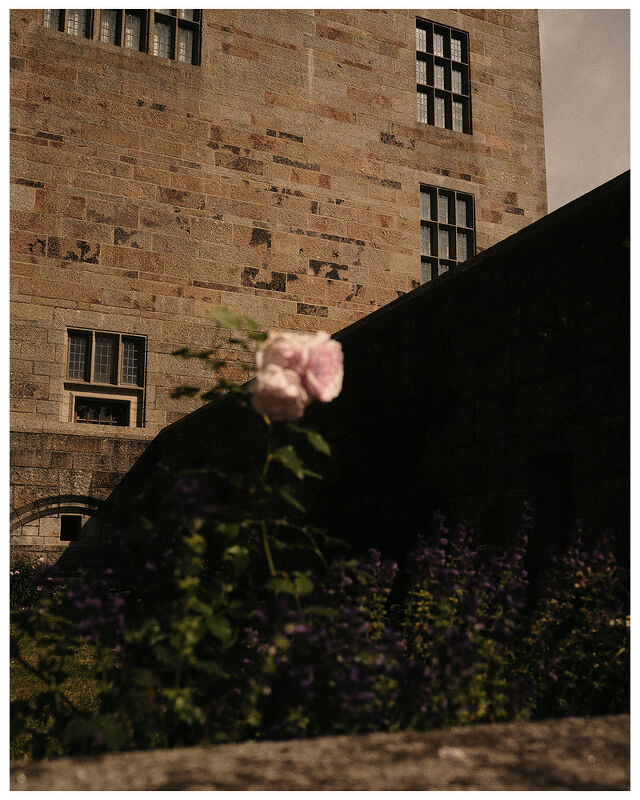 Holiday Magazine, Castle Drogo