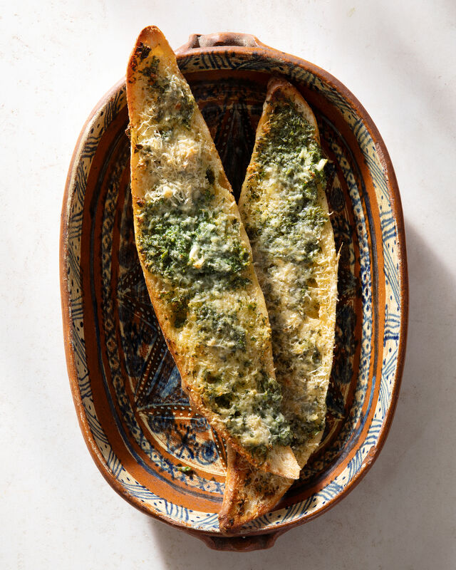 Maxi’s Kitchen: A Cookbook by Maxine Sharf