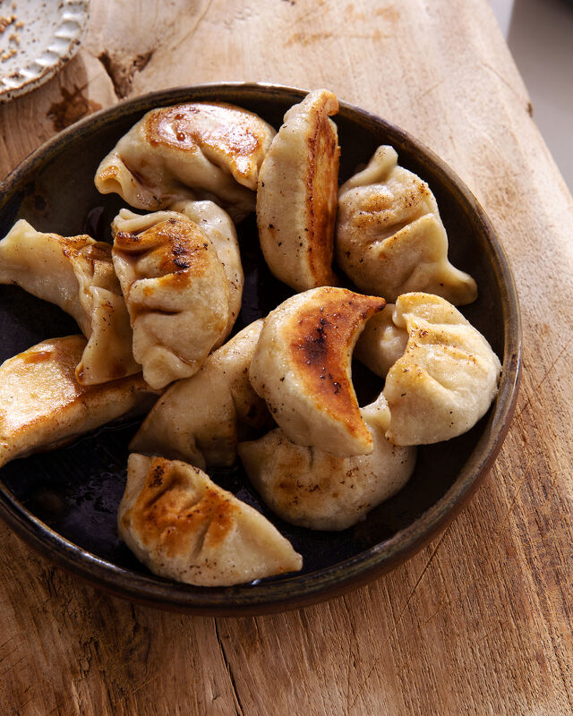 Maxi’s Kitchen: A Cookbook by Maxine Sharf