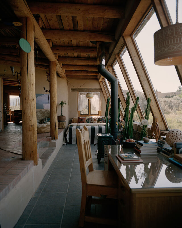 Earthship in Toas, World of Interiors