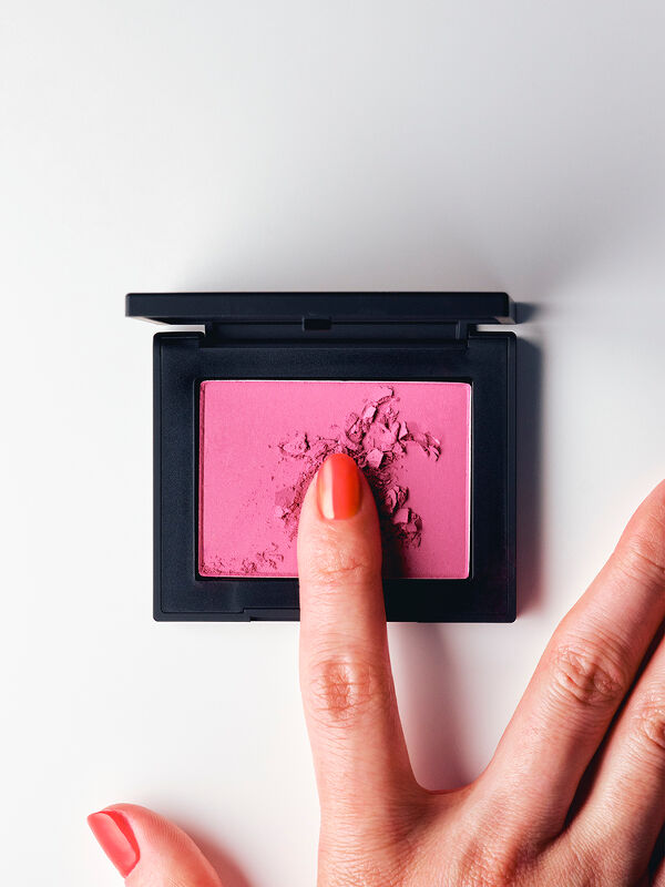Nars x Stylist 