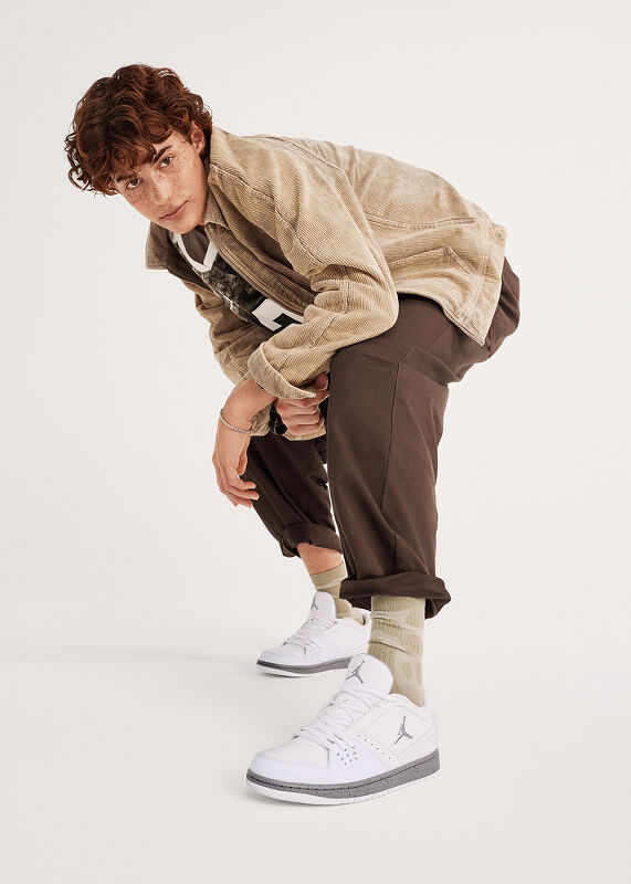 Famous Footwear